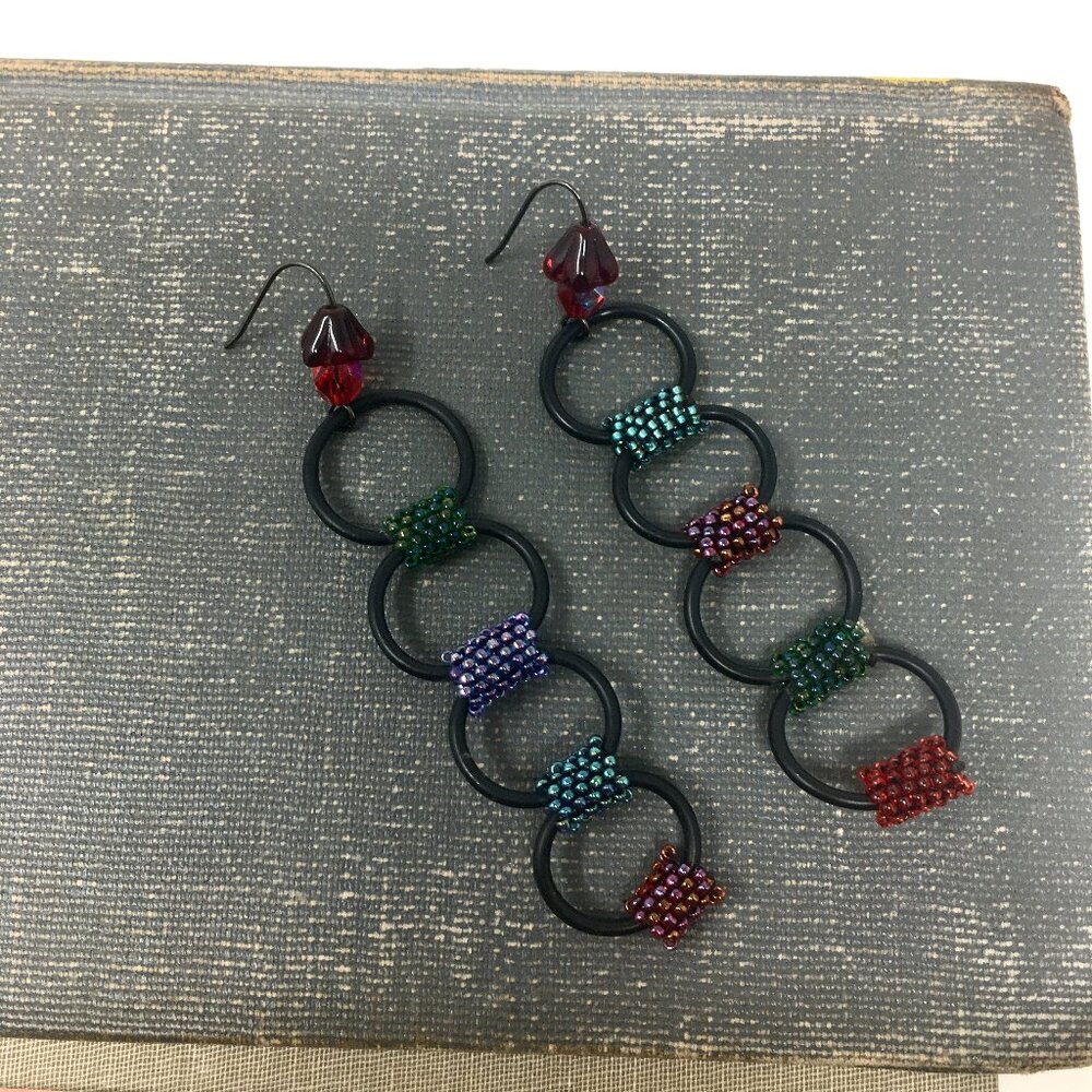 Handmade Long Black 'O' Shape Rubber Seed Bead Drop Dangle Earrings